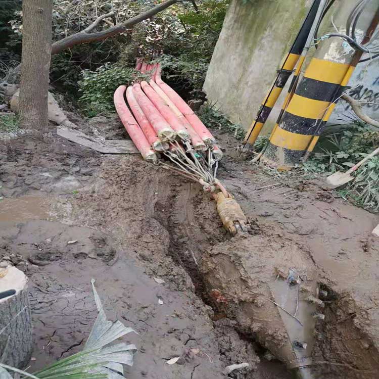 金银川路街道拖拉管